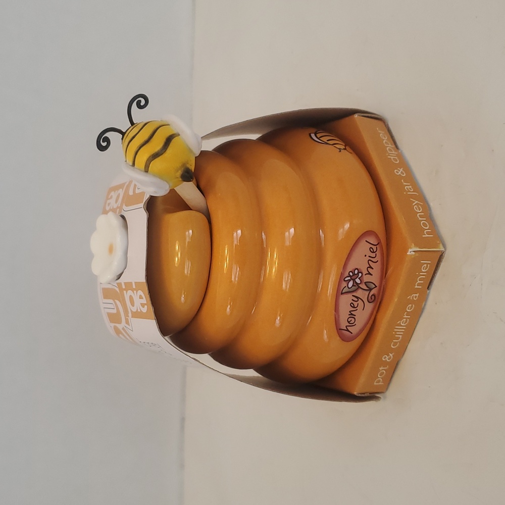 Joie Honey Jar & Dipper - Brown with Bee Design - Picture 2 of 2